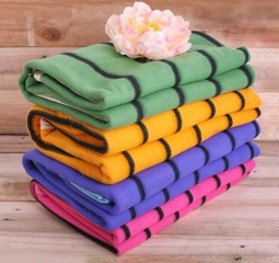 CHĂN NỈ SỌC 1.05x2m 